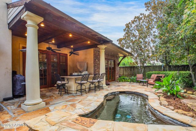 203 Greystone Place, Lafayette, LA 70503