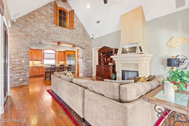 203 Greystone Place, Lafayette, LA 70503