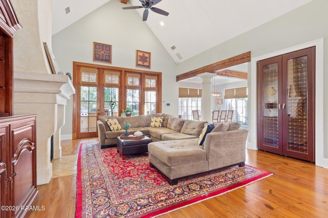 203 Greystone Place, Lafayette, LA 70503