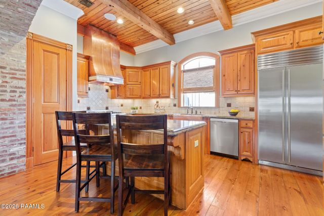 203 Greystone Place, Lafayette, LA 70503