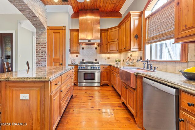 203 Greystone Place, Lafayette, LA 70503