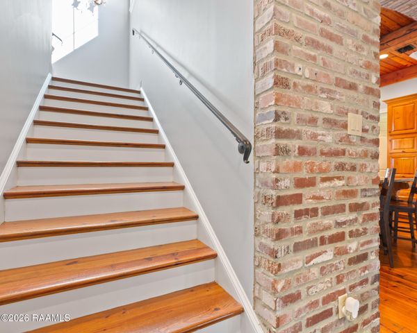 203 Greystone Place, Lafayette, LA 70503