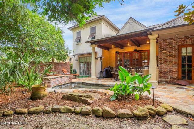 203 Greystone Place, Lafayette, LA 70503