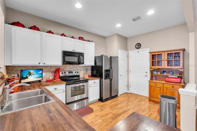 10118 WESTPARK PRESERVE BLVD, Tampa, FL 33625