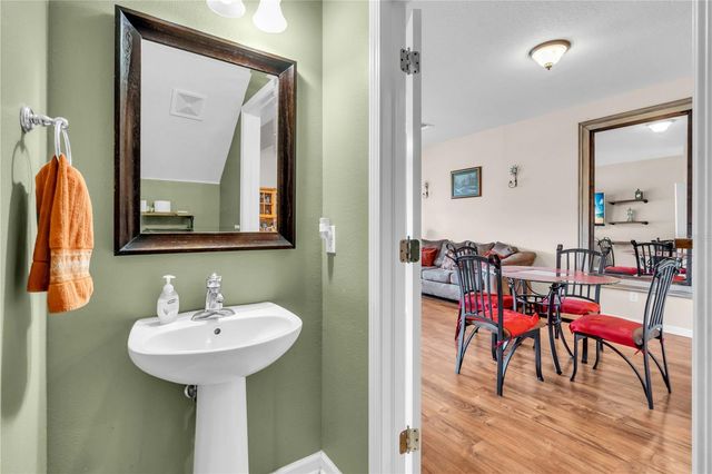 10118 WESTPARK PRESERVE BLVD, Tampa, FL 33625