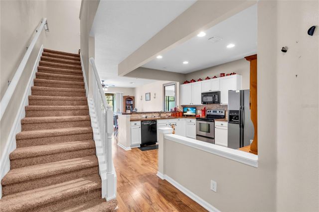 10118 WESTPARK PRESERVE BLVD, Tampa, FL 33625