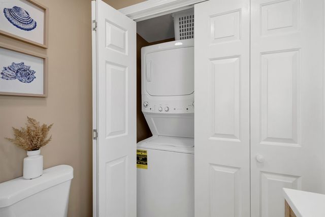 9A N Street, Hampton, NH 03842