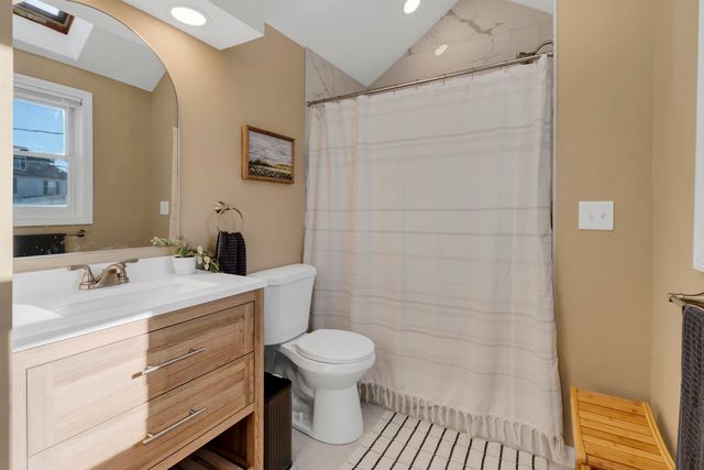 9A N Street, Hampton, NH 03842