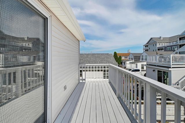 9A N Street, Hampton, NH 03842