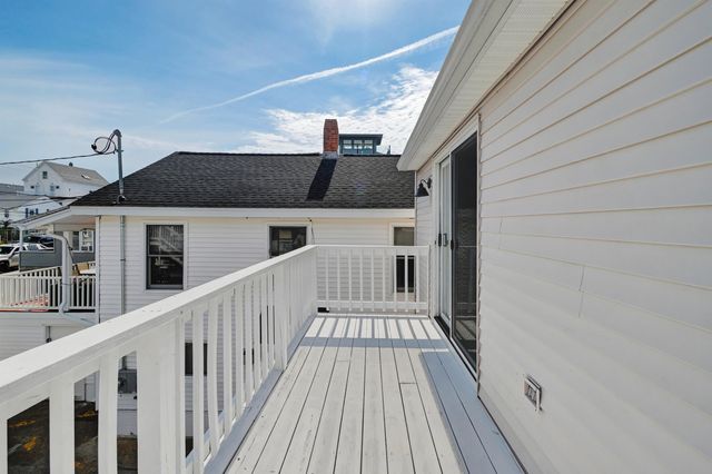 9A N Street, Hampton, NH 03842