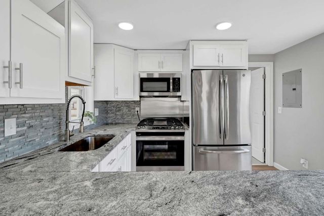 9A N Street, Hampton, NH 03842