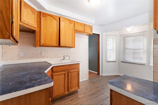 10799 Worden Street, Detroit, MI 48224