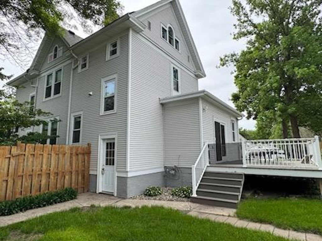 Undisclosed Address, Olivia, MN 56277 — photo 2