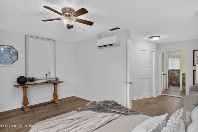 287 GLENEAGLES Drive, Orange Park, FL 32073