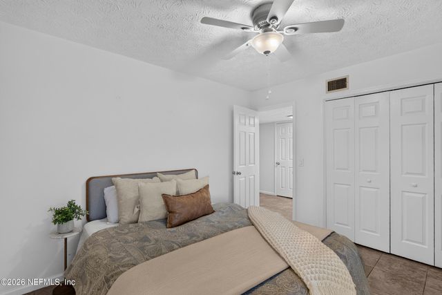 287 GLENEAGLES Drive, Orange Park, FL 32073