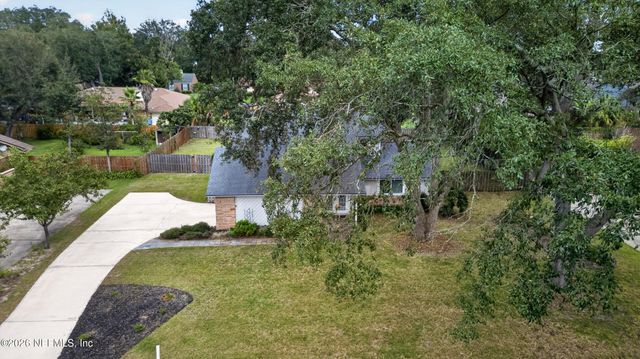287 GLENEAGLES Drive, Orange Park, FL 32073