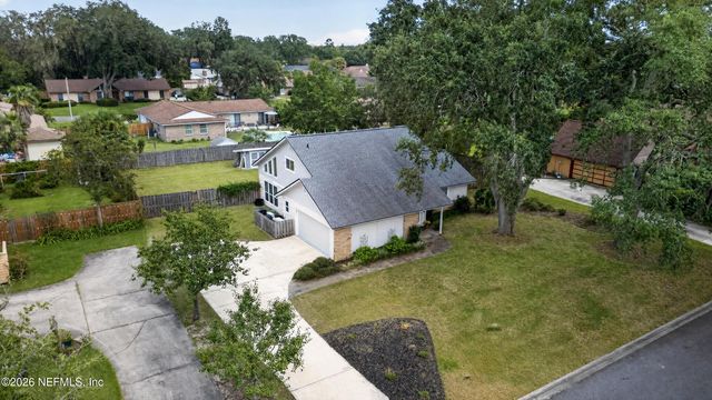 287 GLENEAGLES Drive, Orange Park, FL 32073
