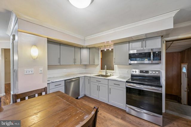 154 MARLBORO RD, Trenton, NJ 08648