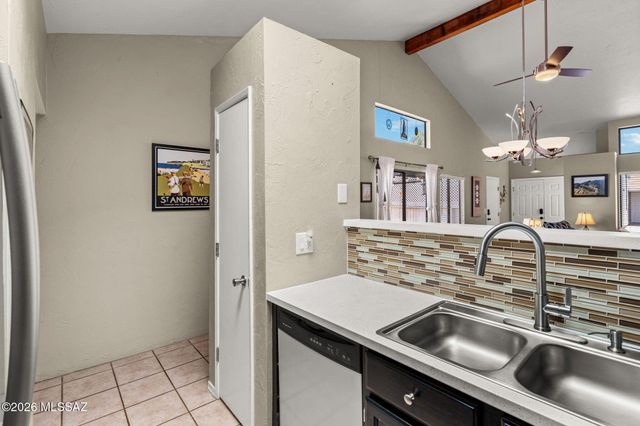 6357 N Willowbrook Drive, Tucson, AZ 85704