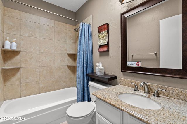 6357 N Willowbrook Drive, Tucson, AZ 85704