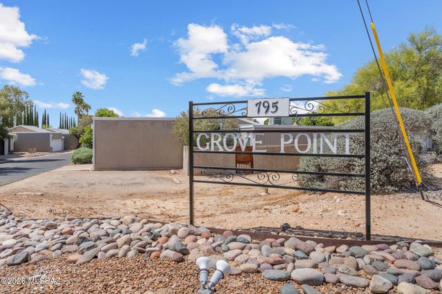 6357 N Willowbrook Drive, Tucson, AZ 85704