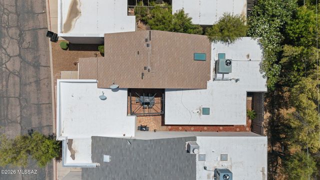 6357 N Willowbrook Drive, Tucson, AZ 85704