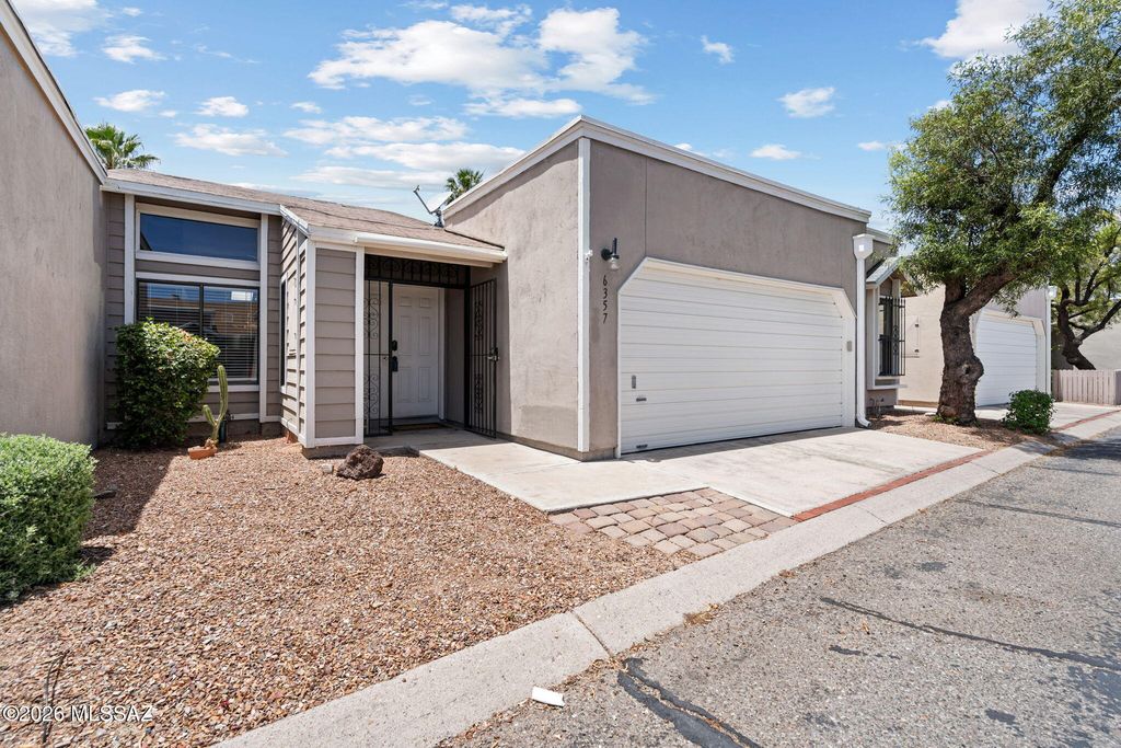 6357 N Willowbrook Drive, Tucson, AZ 85704