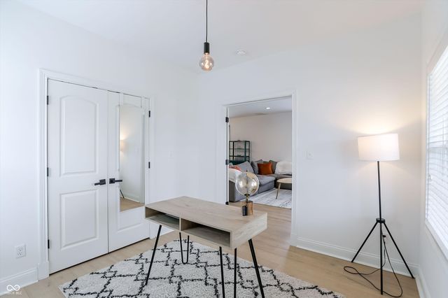 1306 S East Street, Indianapolis, IN 46225