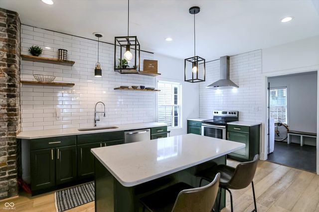 1306 S East Street, Indianapolis, IN 46225