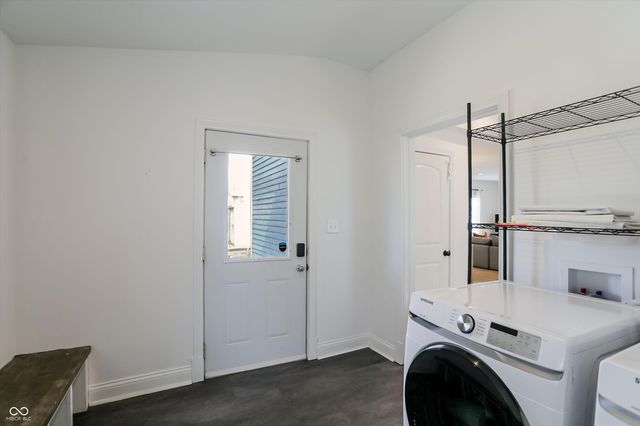 1306 S East Street, Indianapolis, IN 46225