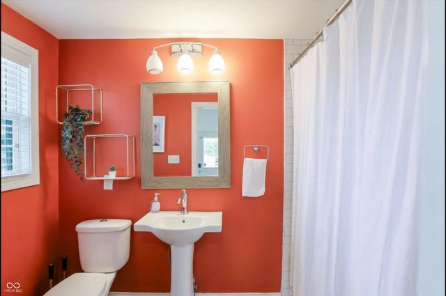 1306 S East Street, Indianapolis, IN 46225