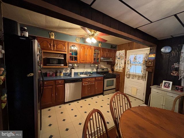 7552 RABON AVE, Baltimore, MD 21222