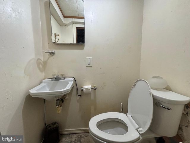 7552 RABON AVE, Baltimore, MD 21222