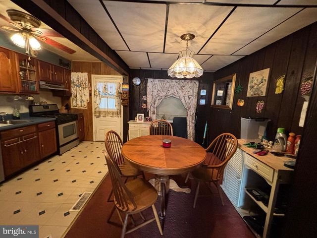 7552 RABON AVE, Baltimore, MD 21222