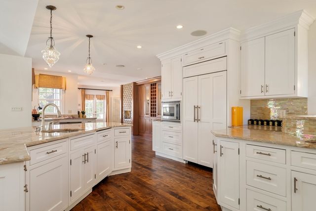 10 Rangeley Road, Winchester, MA 01890