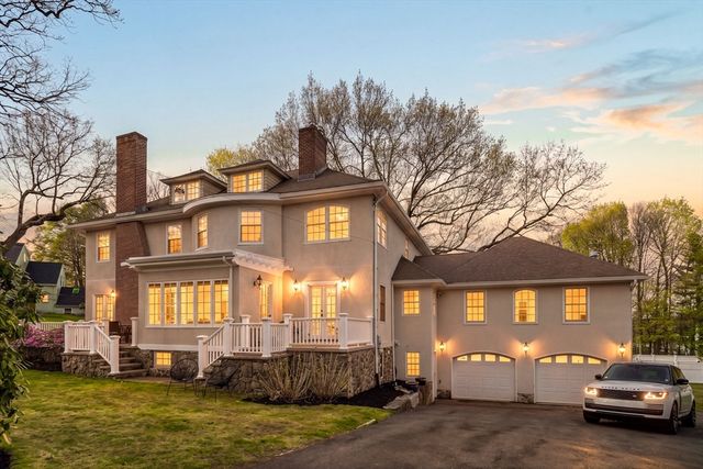 10 Rangeley Road, Winchester, MA 01890