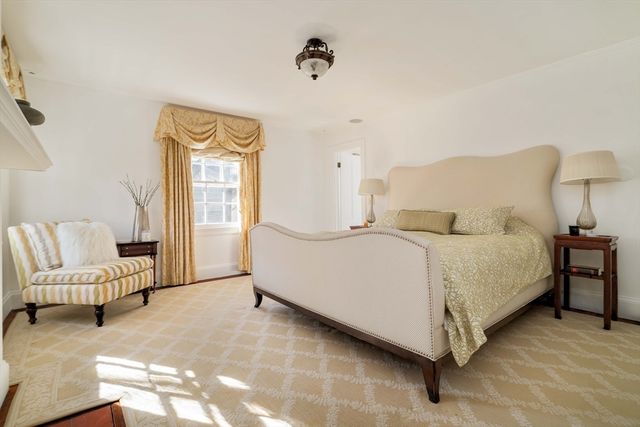 10 Rangeley Road, Winchester, MA 01890