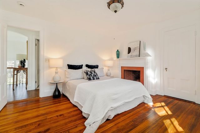 10 Rangeley Road, Winchester, MA 01890