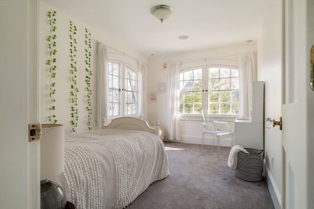 10 Rangeley Road, Winchester, MA 01890