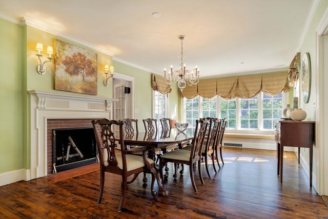 10 Rangeley Road, Winchester, MA 01890