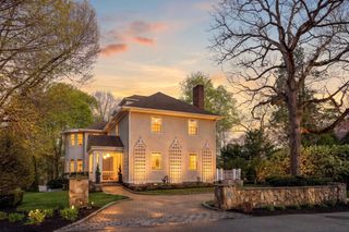 10 Rangeley Road, Winchester, MA 01890