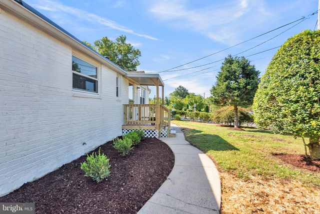 12805 HATHAWAY DR, Silver Spring, MD 20906