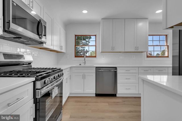 12805 HATHAWAY DR, Silver Spring, MD 20906