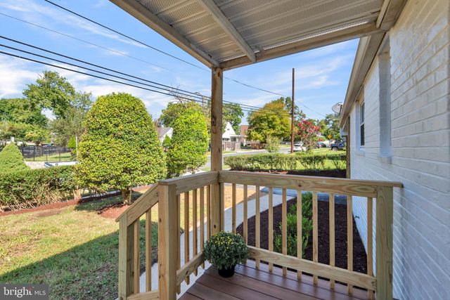 12805 HATHAWAY DR, Silver Spring, MD 20906