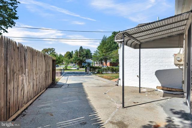 12805 HATHAWAY DR, Silver Spring, MD 20906