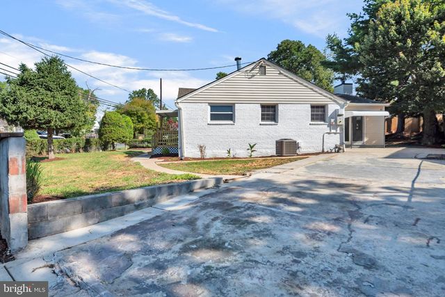 12805 HATHAWAY DR, Silver Spring, MD 20906