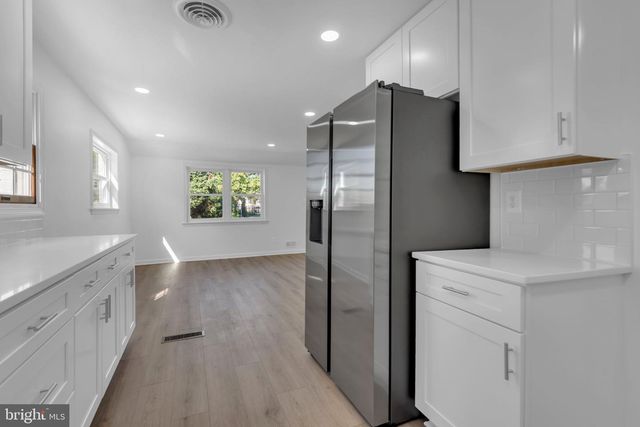 12805 HATHAWAY DR, Silver Spring, MD 20906