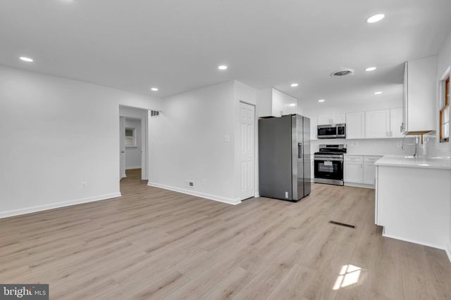 12805 HATHAWAY DR, Silver Spring, MD 20906