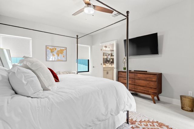 1820 Carlson DR 43C, Austin, TX 78741