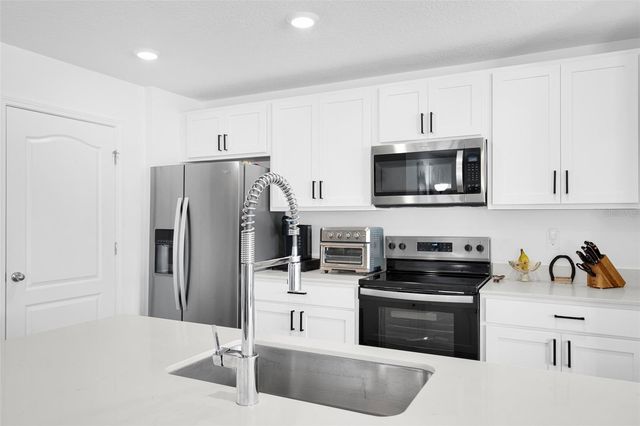 2 SPRINGWOOD DRIVE, Palm Coast, FL 32137